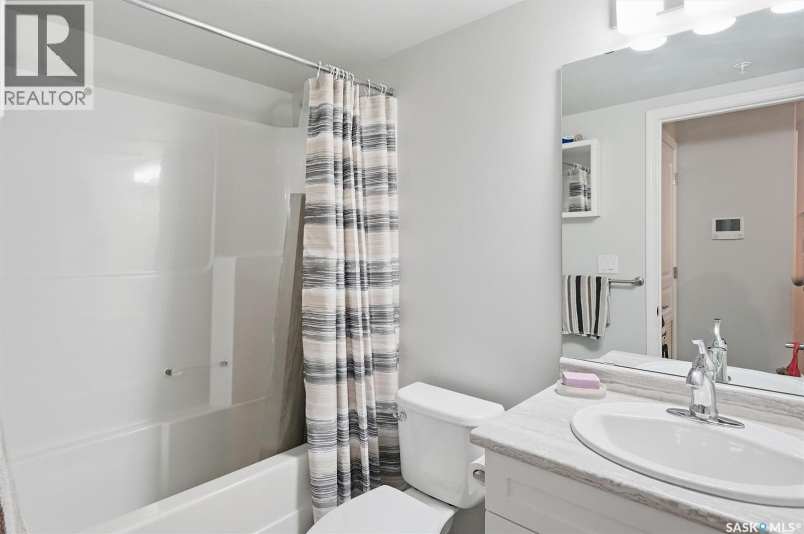 3101 106 Willis Crescent, Saskatoon, SK - Indoor Photo Showing Bathroom