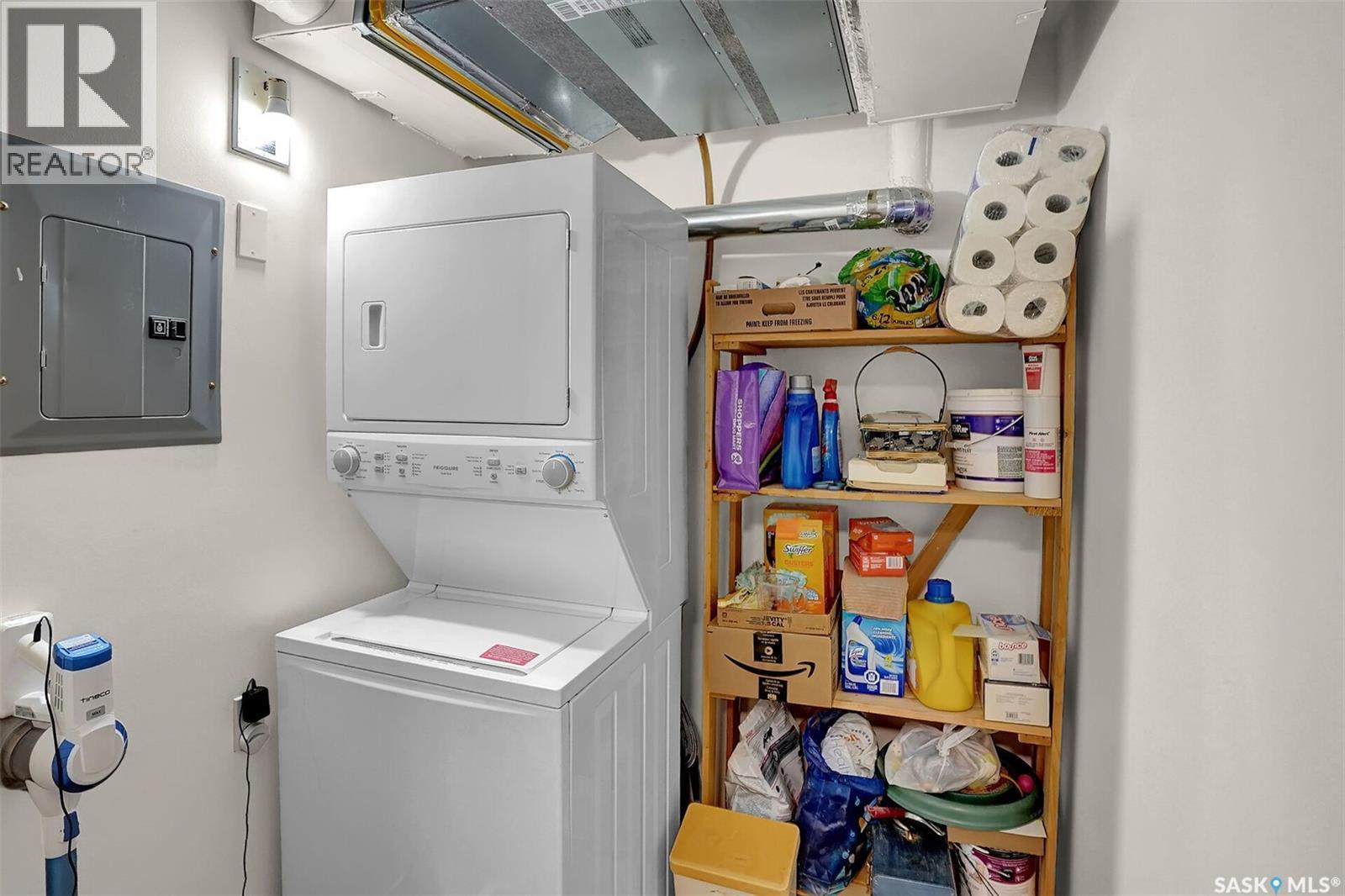 101 2217 Angus Street, Regina, SK - Indoor Photo Showing Laundry Room