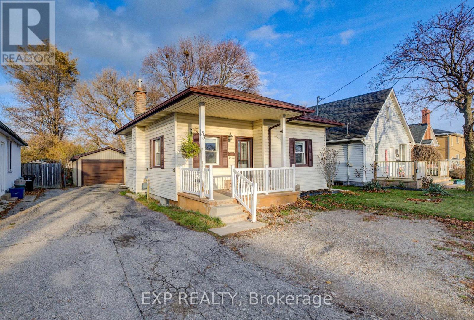 53 Norfolk Avenue, Cambridge, ON - Outdoor