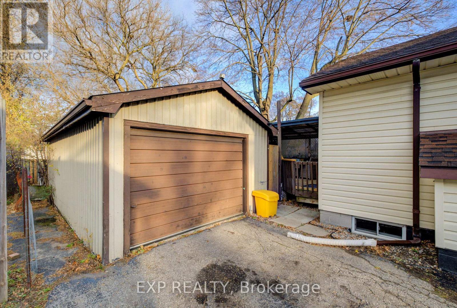 53 Norfolk Avenue, Cambridge, ON - Outdoor With Exterior