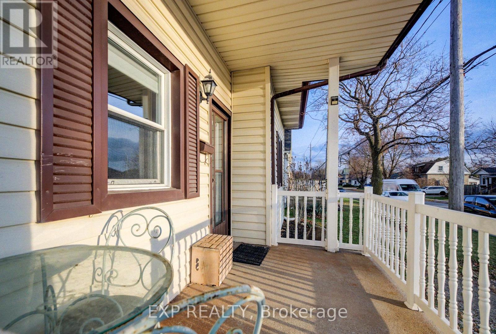 53 Norfolk Avenue, Cambridge, ON - Outdoor With Deck Patio Veranda With Exterior