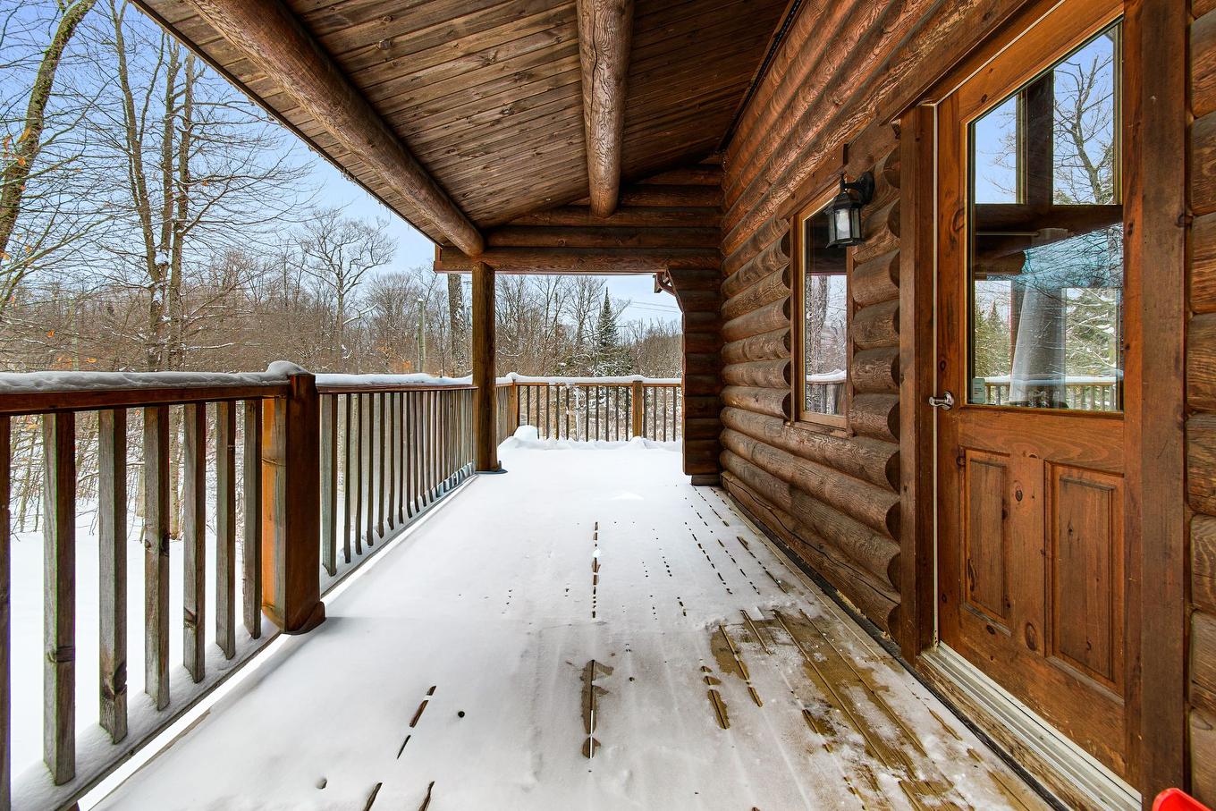 Balcon - 973 Ch. Des Pionniers, Labelle, QC - Outdoor With Exterior