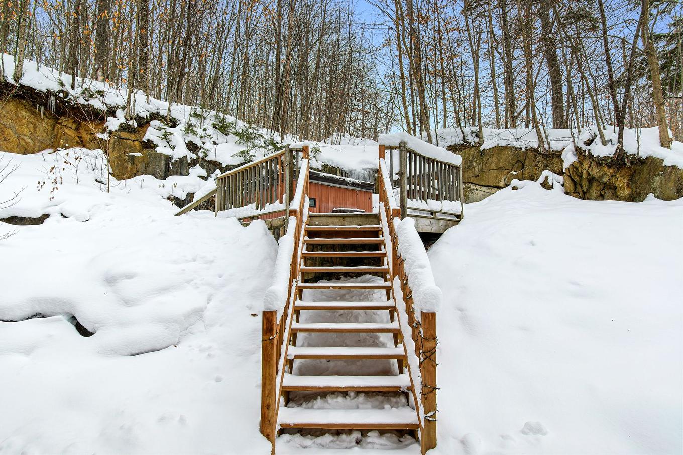 Spa - 973 Ch. Des Pionniers, Labelle, QC - Outdoor