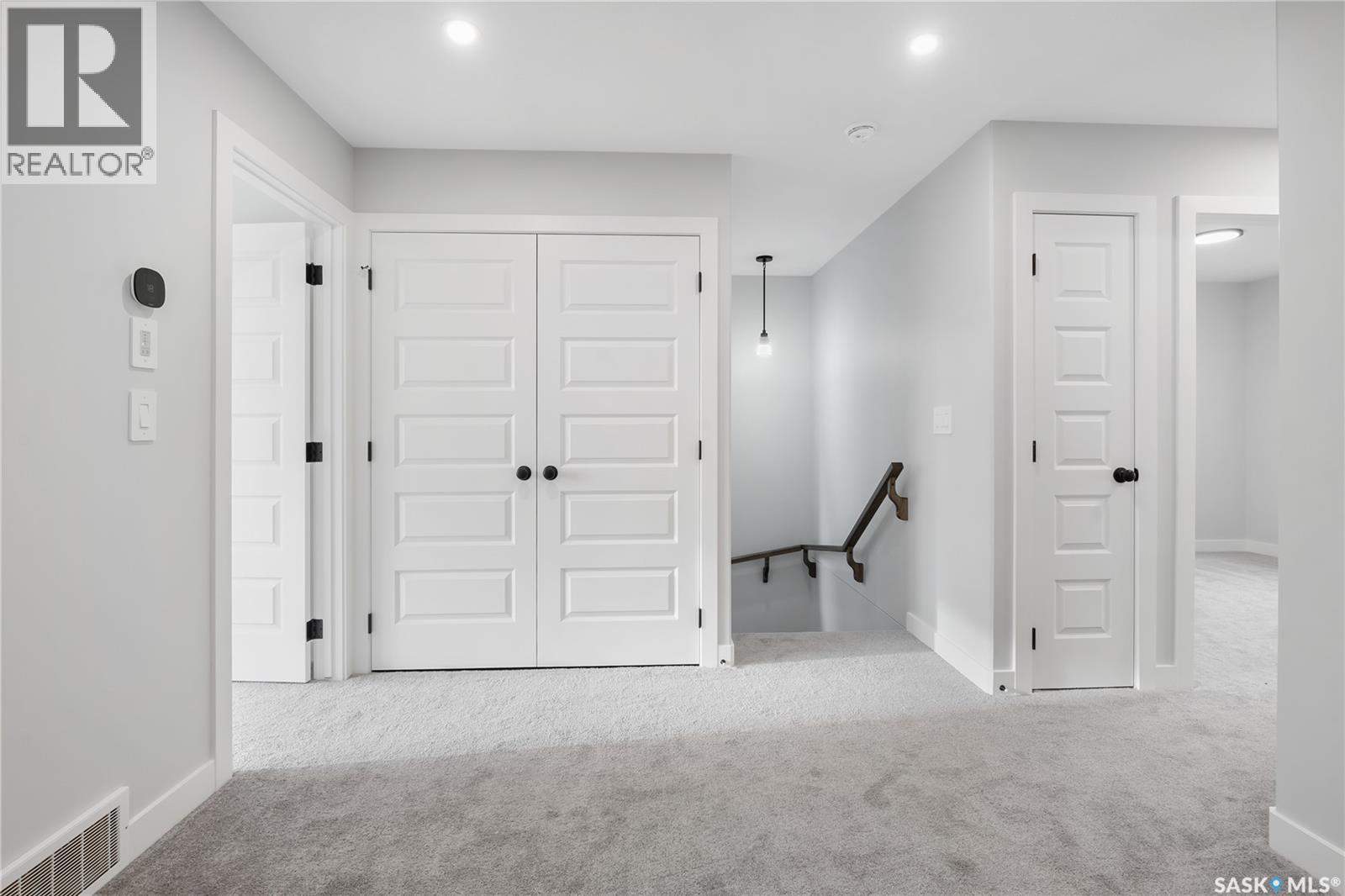 3160 Green Turtle Road, Regina, SK - Indoor Photo Showing Other Room