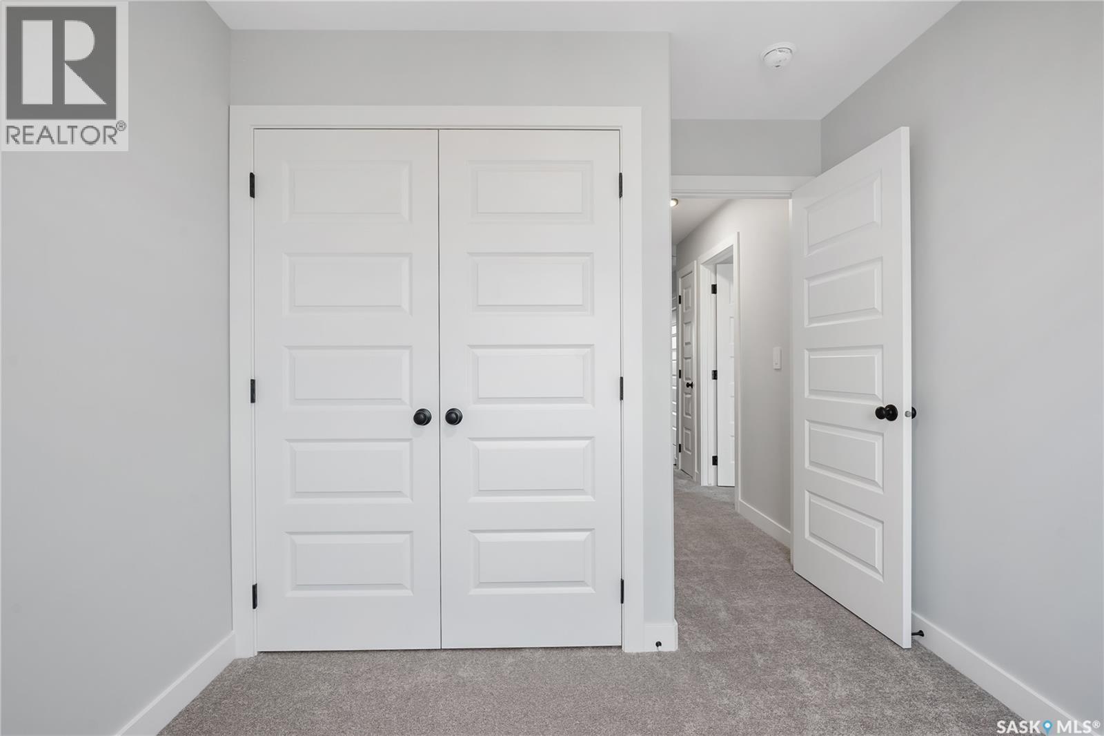 3160 Green Turtle Road, Regina, SK - Indoor Photo Showing Other Room