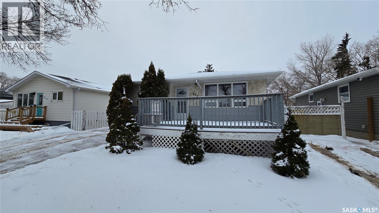 854 Broad Street N, Regina, SK - Outdoor With Deck Patio Veranda
