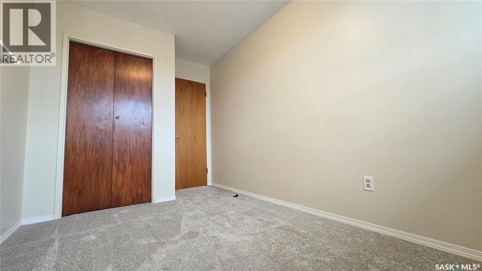 854 Broad Street N, Regina, SK - Indoor Photo Showing Other Room