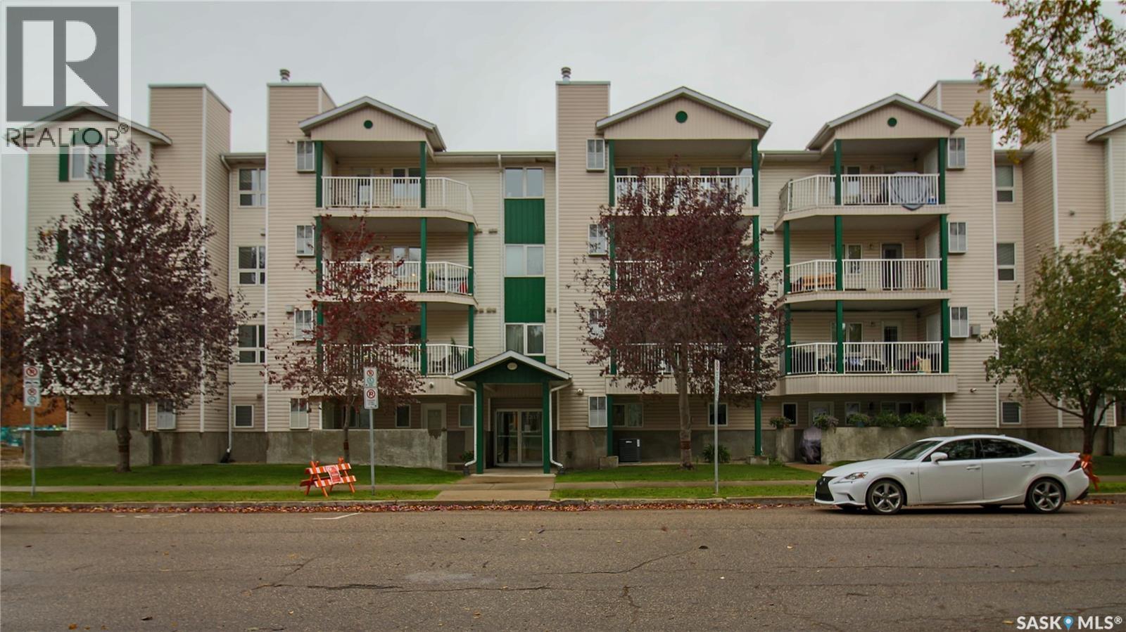 305 2203 Angus Street, Regina, SK - Outdoor With Balcony With Facade