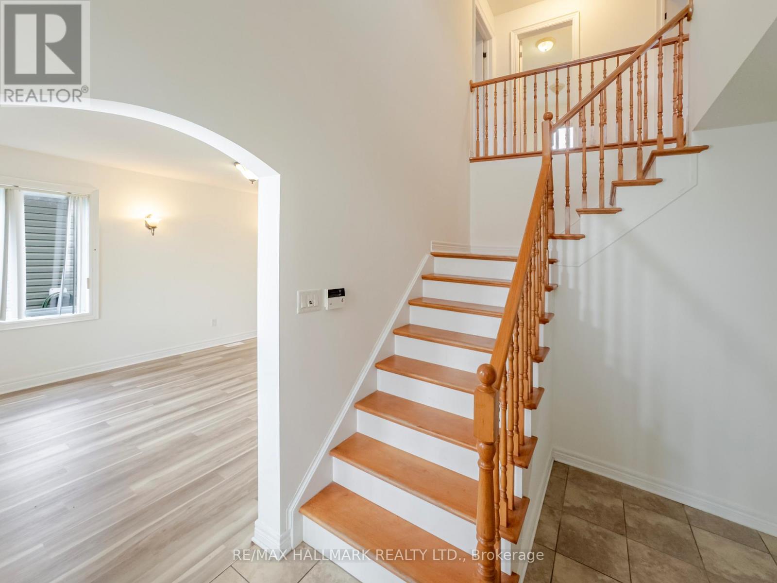 138 Colbeck Drive, Welland, ON - Indoor Photo Showing Other Room