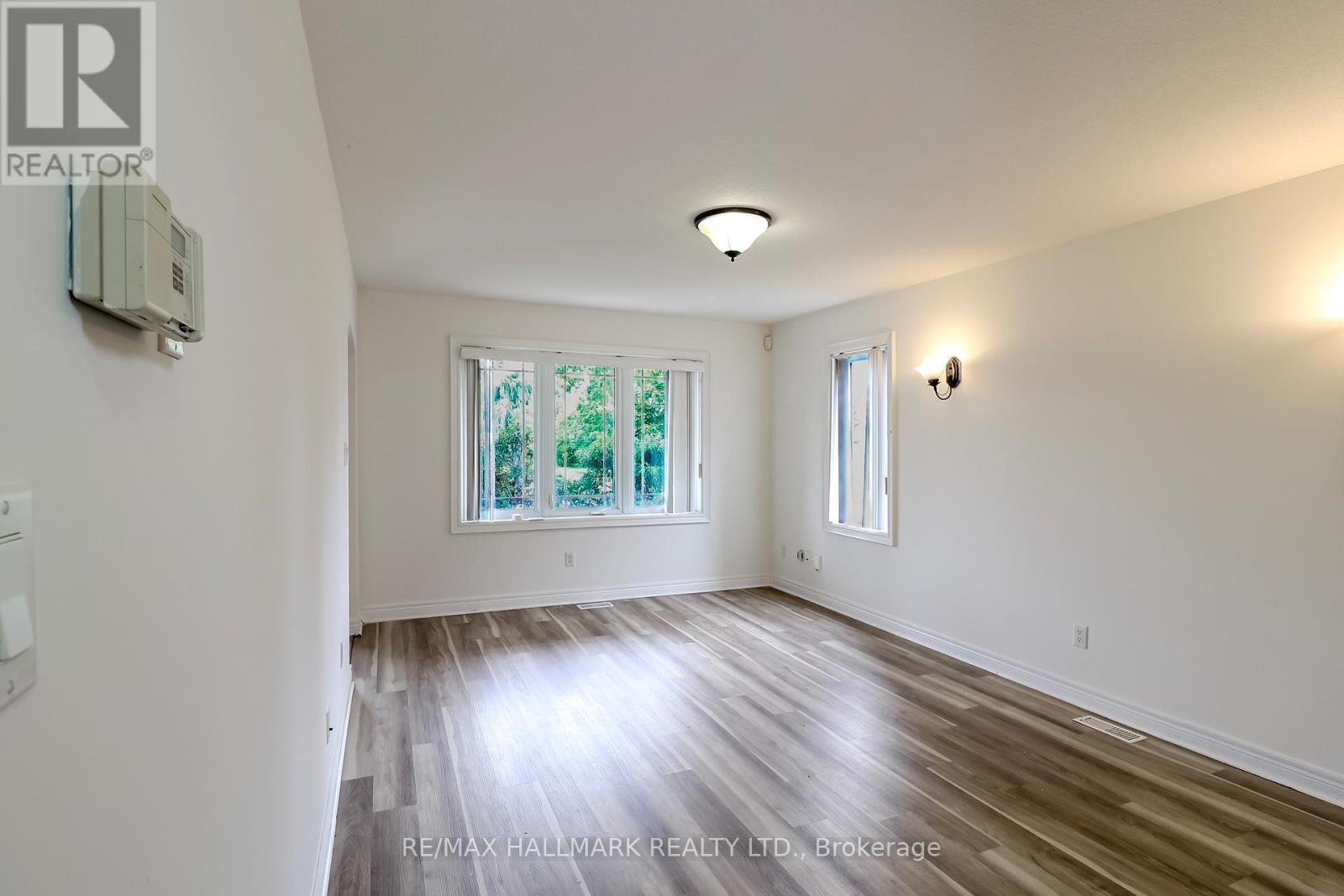138 Colbeck Drive, Welland, ON - Indoor Photo Showing Other Room