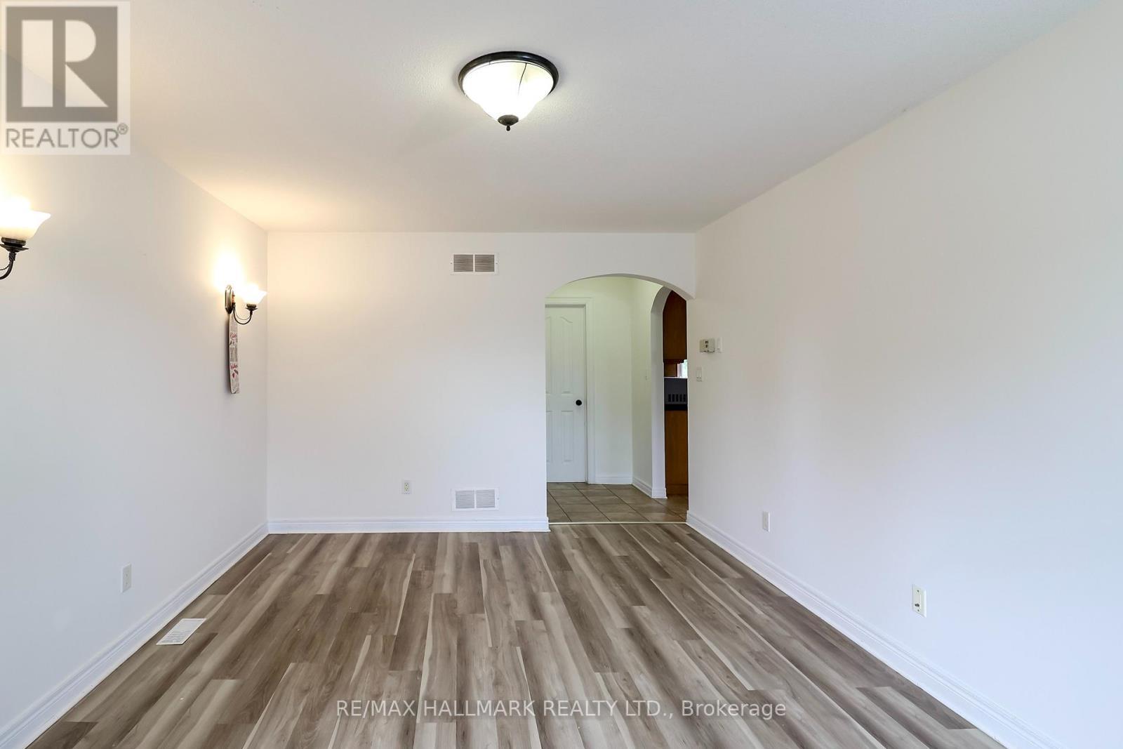 138 Colbeck Drive, Welland, ON - Indoor Photo Showing Other Room