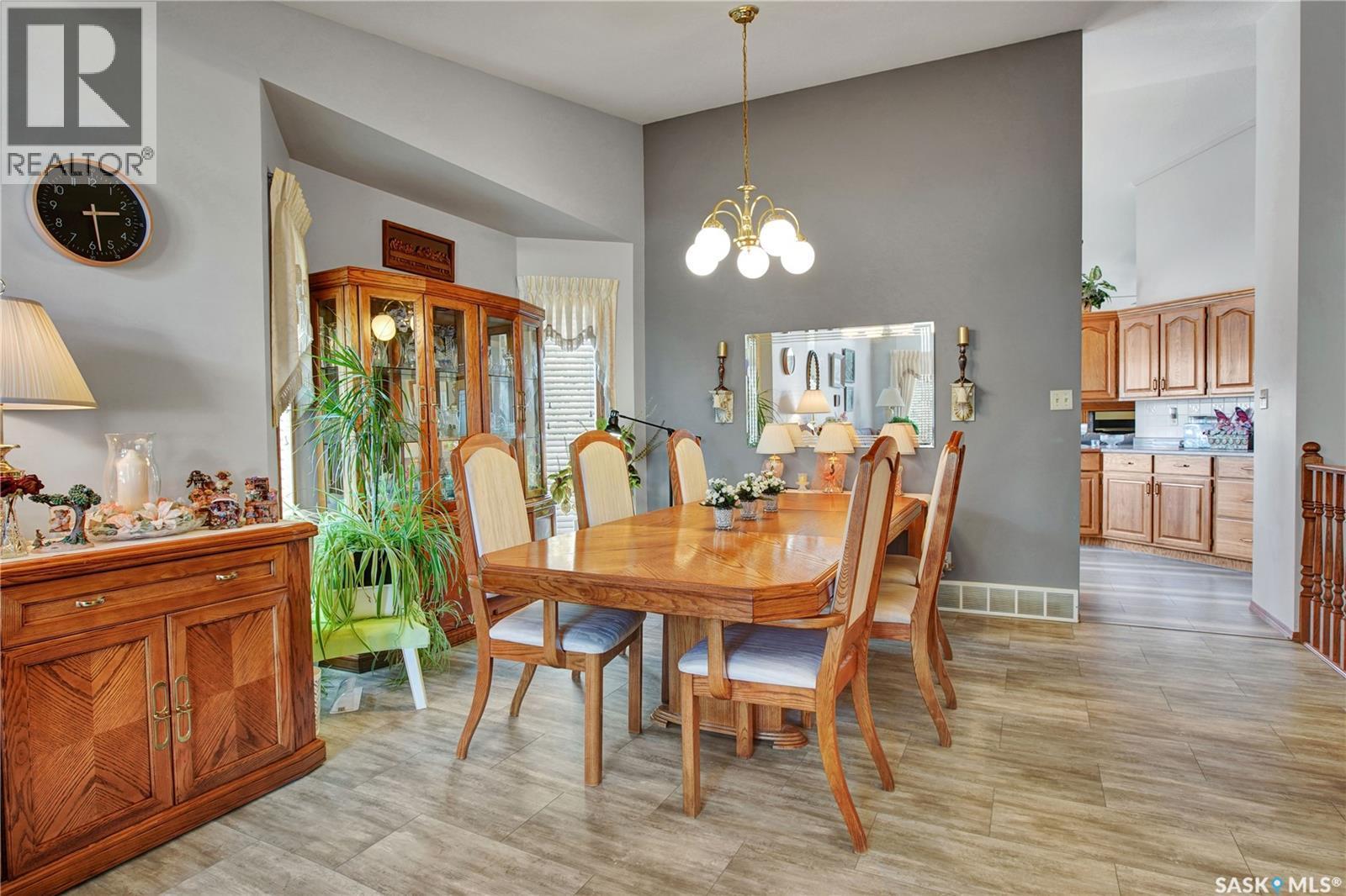 302 6Th Street, Hague, SK - Indoor Photo Showing Dining Room
