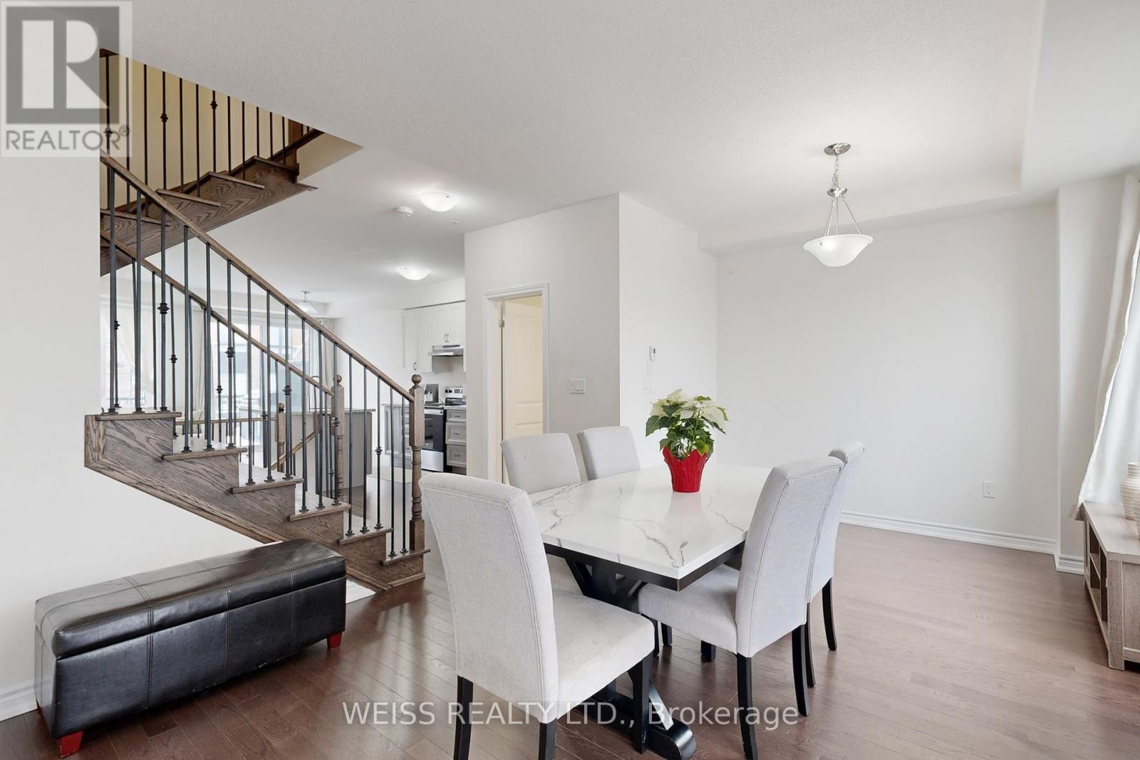 6729 Thickson Road N, Whitby, ON - Indoor Photo Showing Dining Room