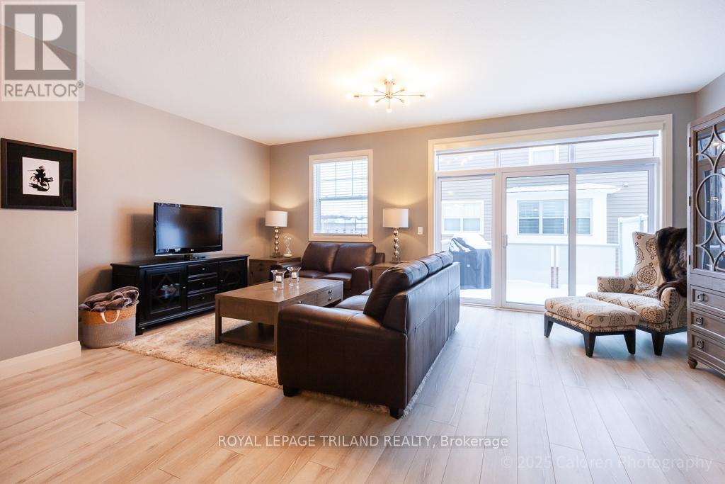 15 - 1040 Coronation Drive, London North (North I), ON
