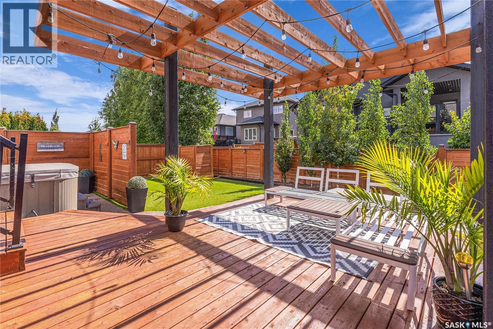 231 Atton Court, Saskatoon, SK - Outdoor With Deck Patio Veranda