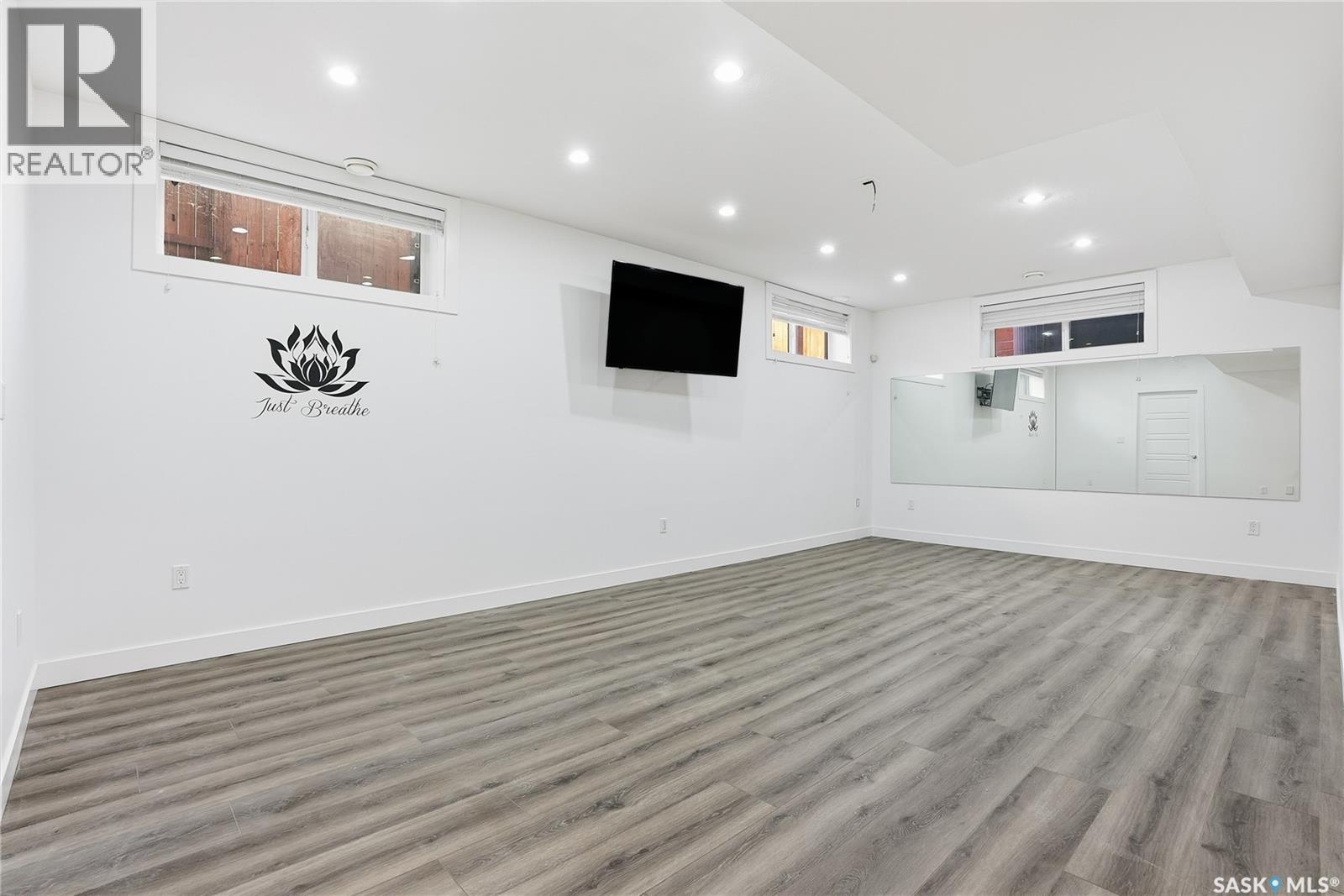 231 Atton Court, Saskatoon, SK - Indoor