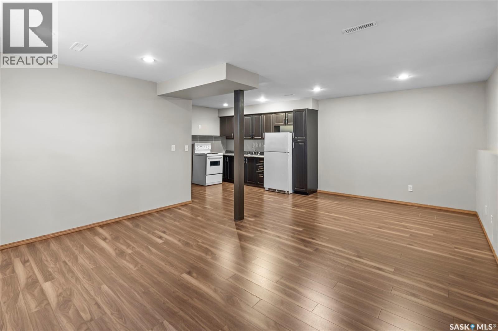 206A Cruise Street, Saskatoon, SK - Indoor