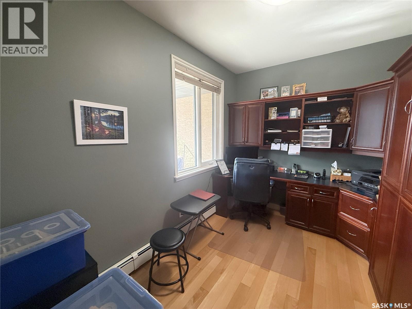 307 615 Saskatchewan Crescent W, Saskatoon, SK - Indoor Photo Showing Office