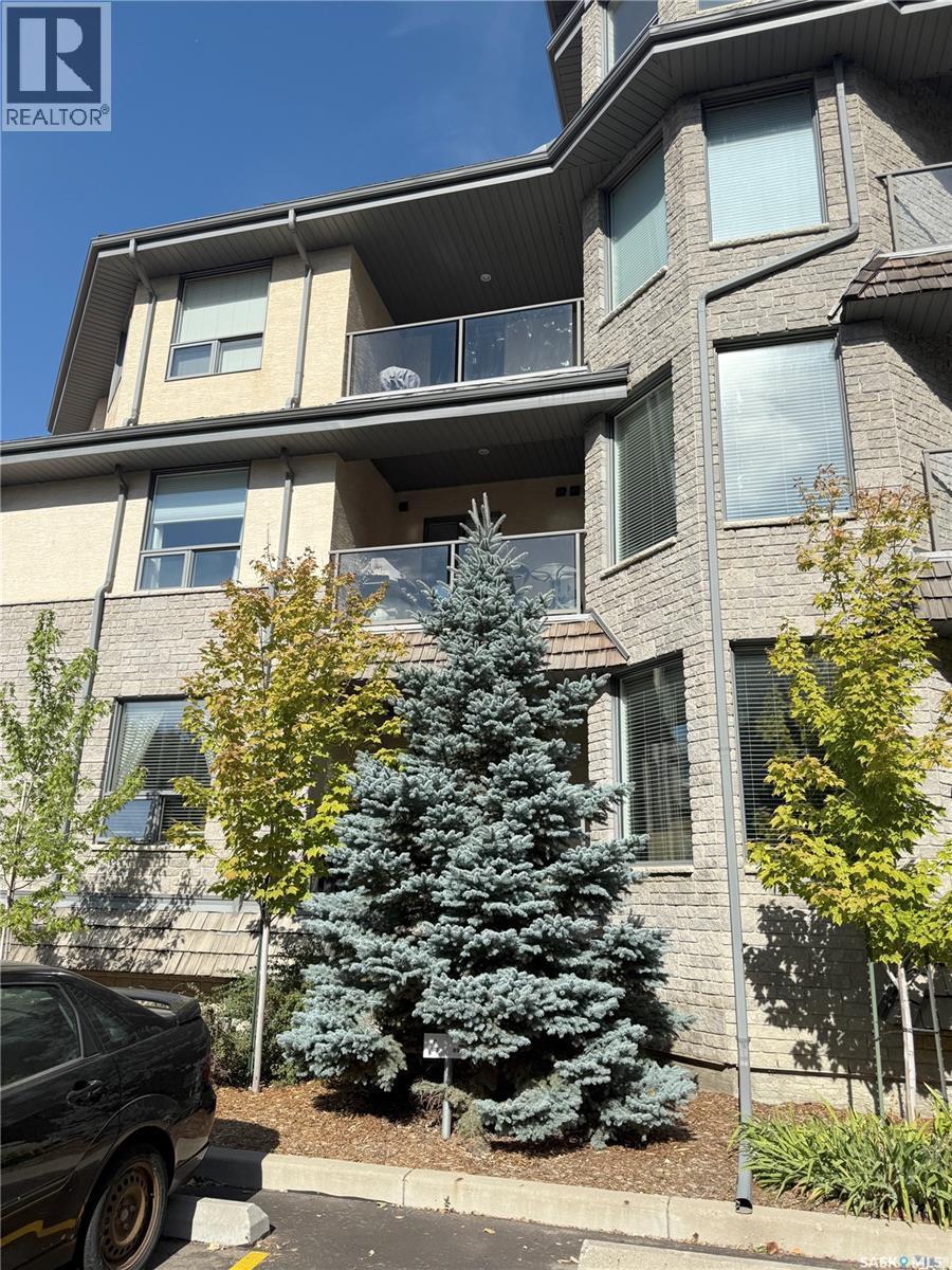 307 615 Saskatchewan Crescent W, Saskatoon, SK - Outdoor With Balcony