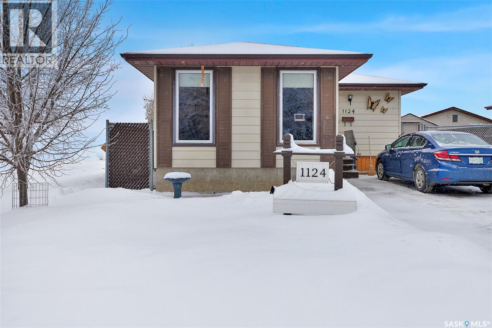 1124 Courtney Street, Regina, SK - Outdoor