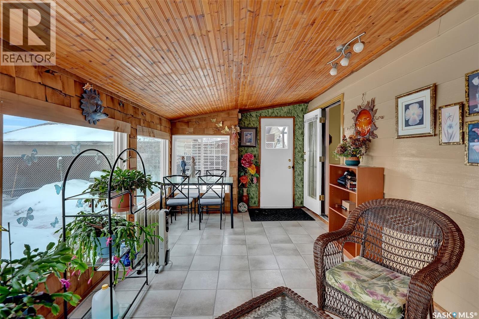 1124 Courtney Street, Regina, SK - Photo Showing Other Room