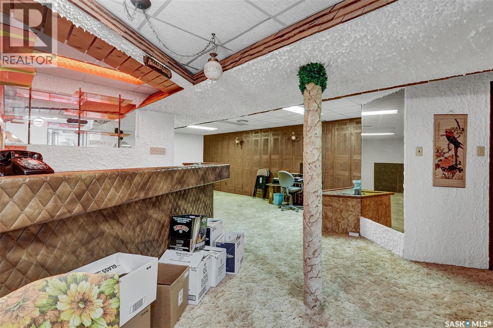 1124 Courtney Street, Regina, SK -