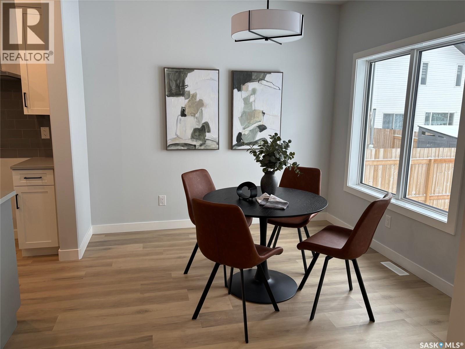 951 Traeger Manor, Saskatoon, SK - Indoor Photo Showing Dining Room