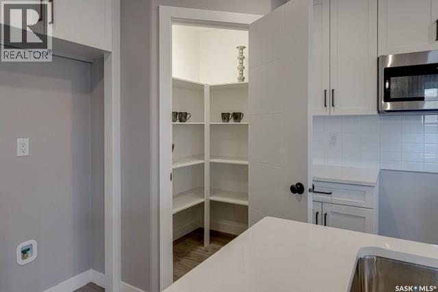 310 Asokan Bend, Saskatoon, SK - Indoor