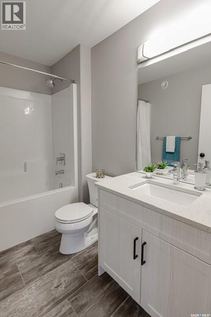 322 Asokan Bend, Saskatoon, SK - Indoor Photo Showing Bathroom