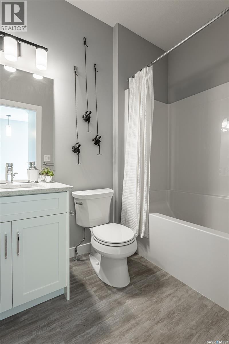 346 Cowessess Road, Saskatoon, SK - Indoor Photo Showing Bathroom