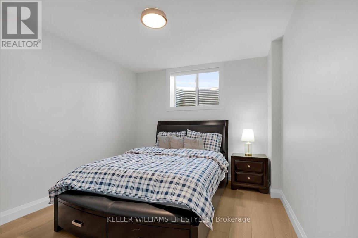 Bedroom 4 - 956 Eagletrace Drive, London North (North S), ON - Indoor Photo Showing Bedroom