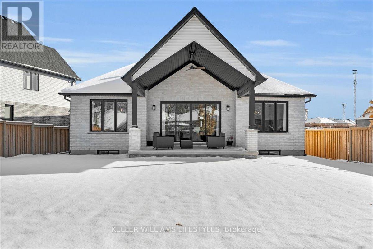 Backyard - 956 Eagletrace Drive, London North (North S), ON - Outdoor