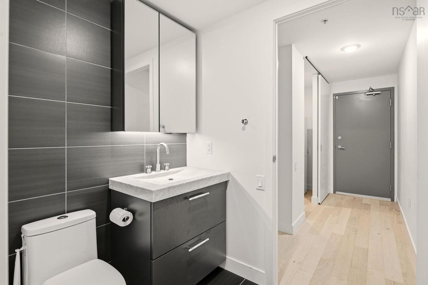 618 1048 Wellington Street, Halifax, NS