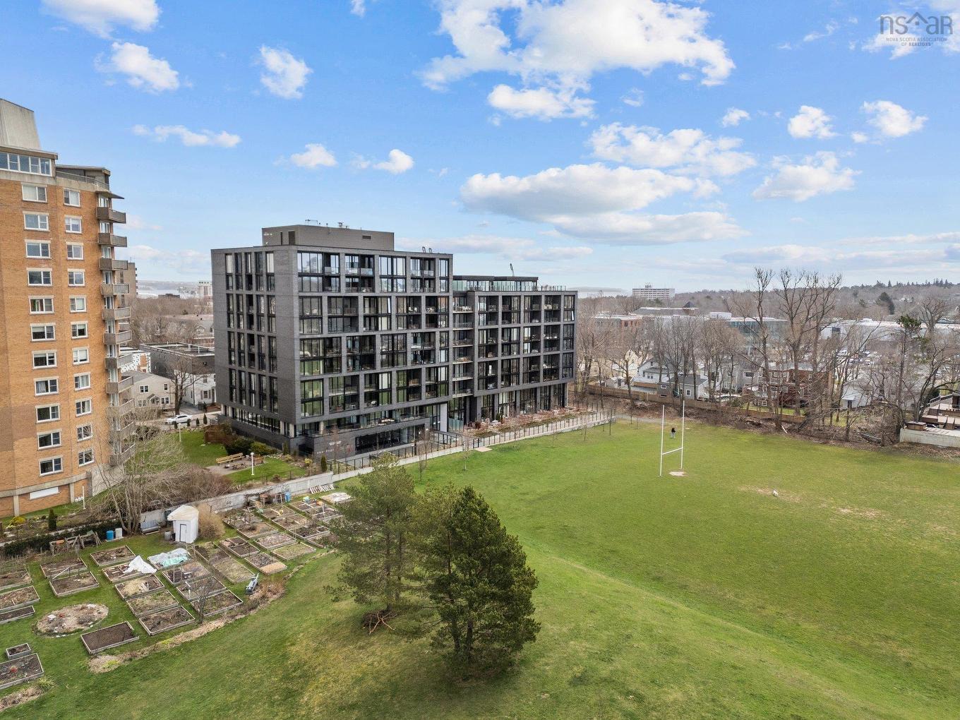 618 1048 Wellington Street, Halifax, NS