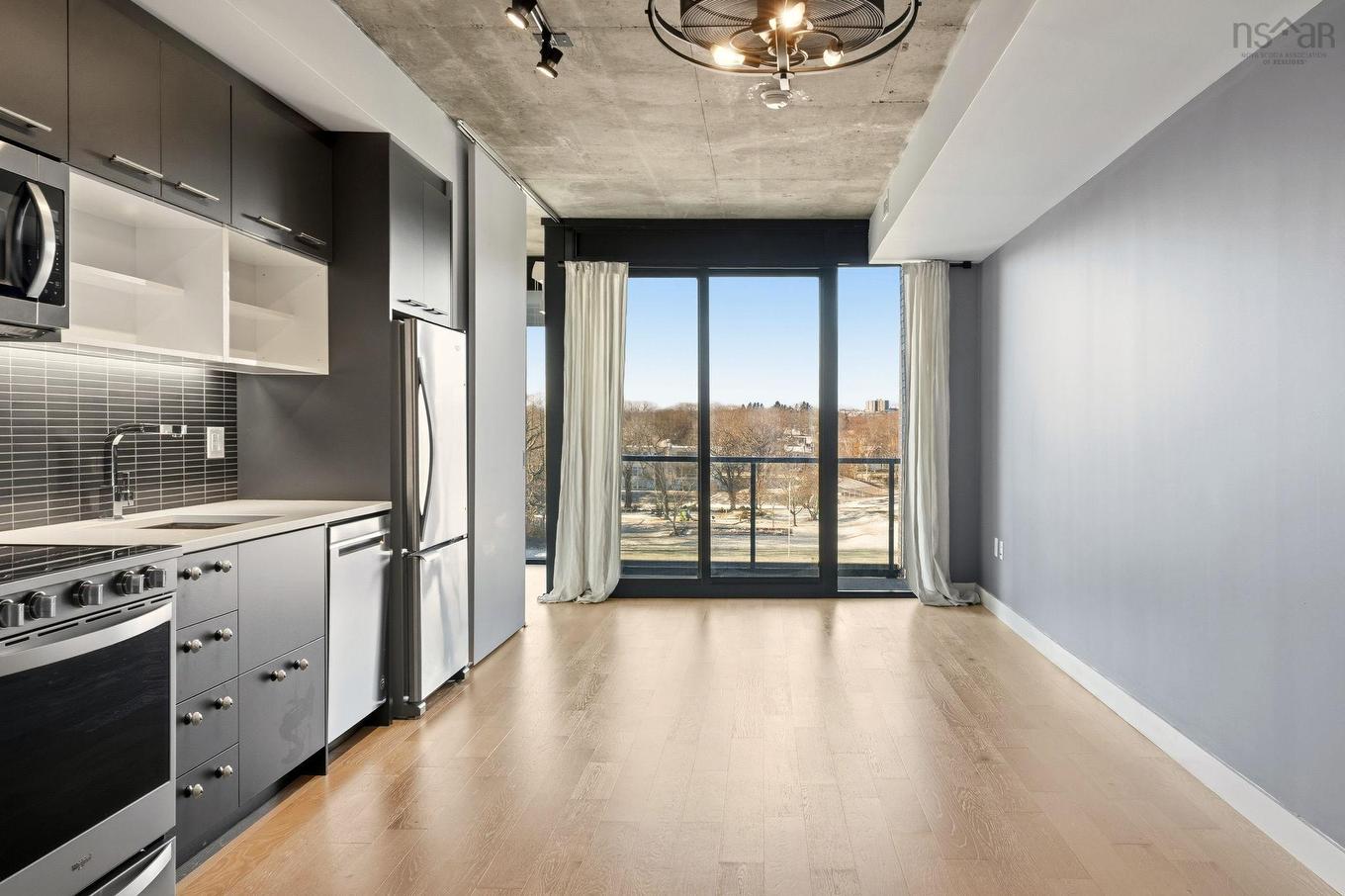 618 1048 Wellington Street, Halifax, NS