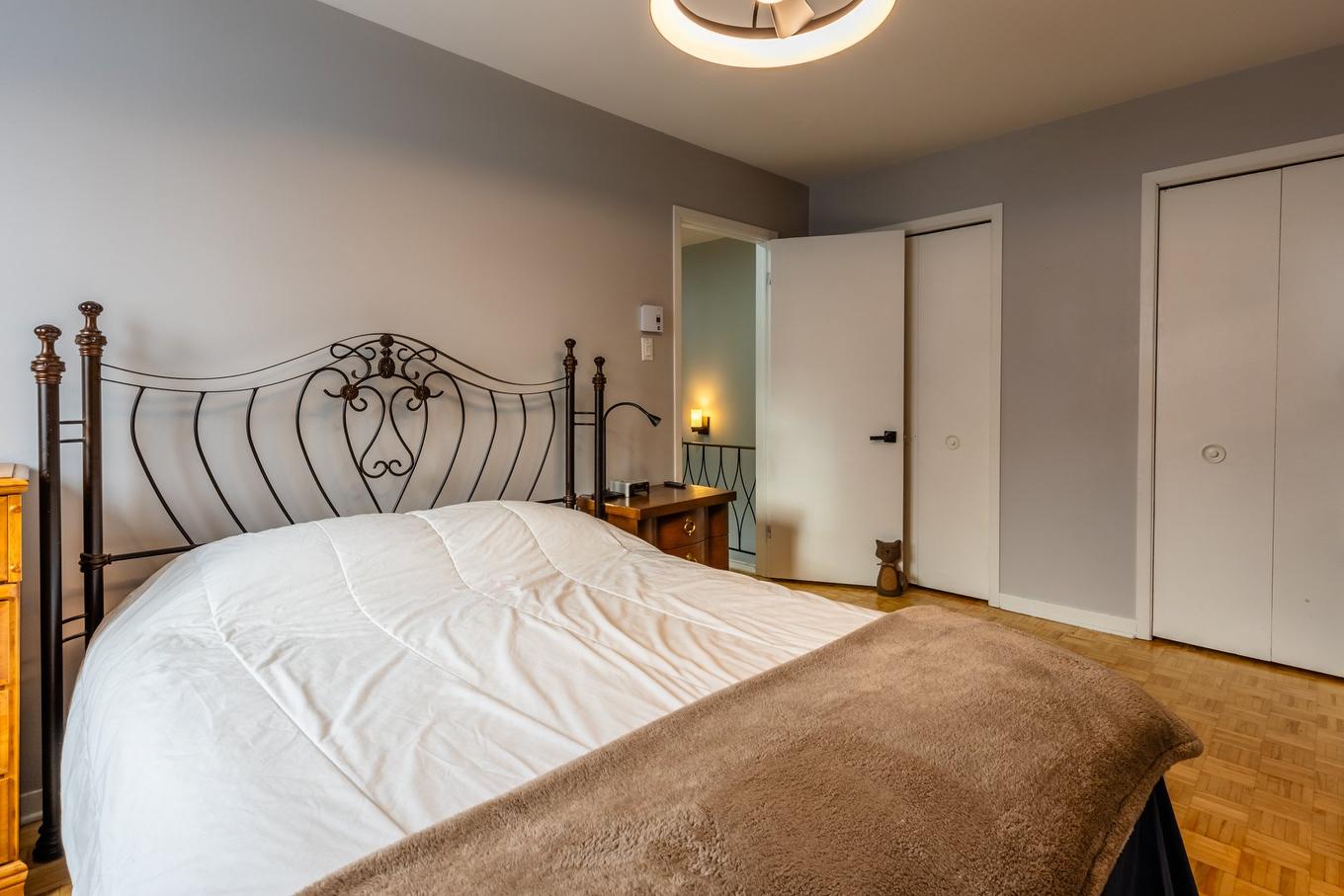 Chambre à coucher - 1425 Rue De L'Everest, Québec (La Haute-Saint-Charles), QC - Indoor Photo Showing Bedroom