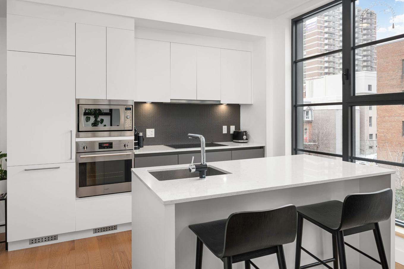 Cuisine - 407-1115 Rue Du Square-Amherst, Montréal (Ville-Marie), QC - Indoor Photo Showing Kitchen With Upgraded Kitchen