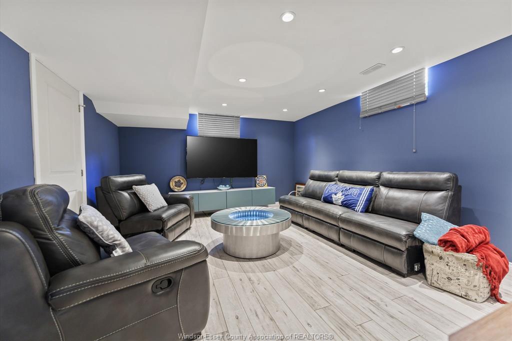 1380 Pascal, Lakeshore, ON