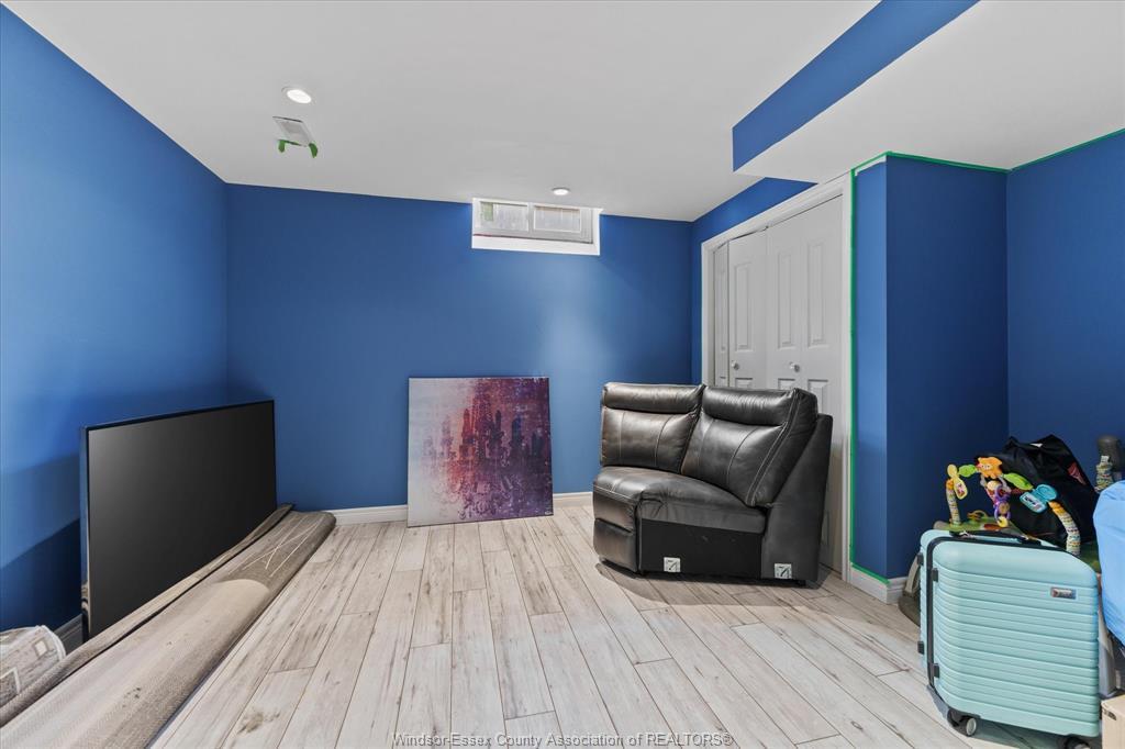 1380 Pascal, Lakeshore, ON