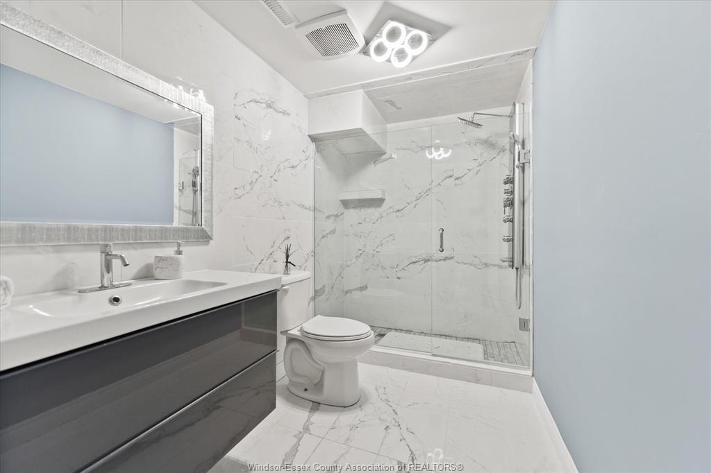 1380 Pascal, Lakeshore, ON