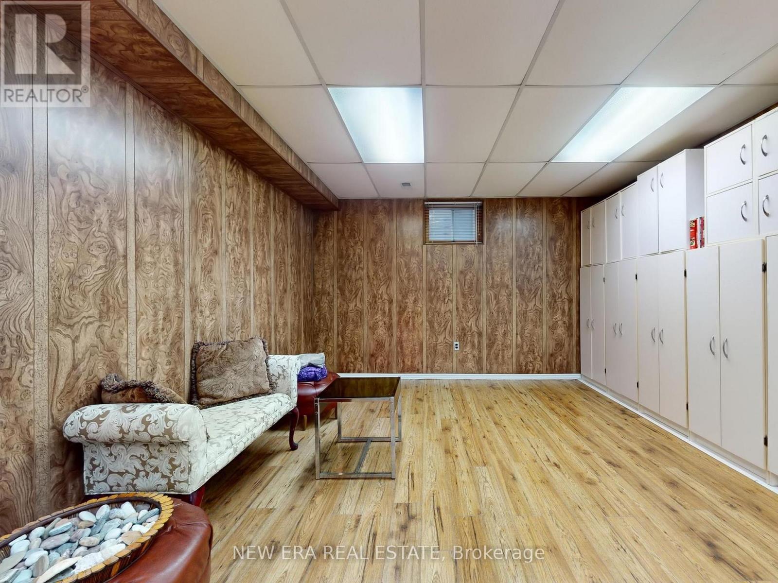 2669 Inlake Court, Mississauga, ON - Indoor Photo Showing Basement