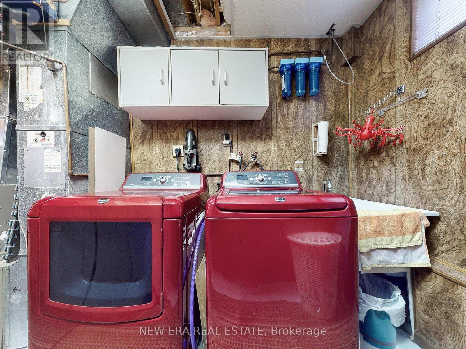 2669 Inlake Court, Mississauga, ON - Indoor Photo Showing Laundry Room