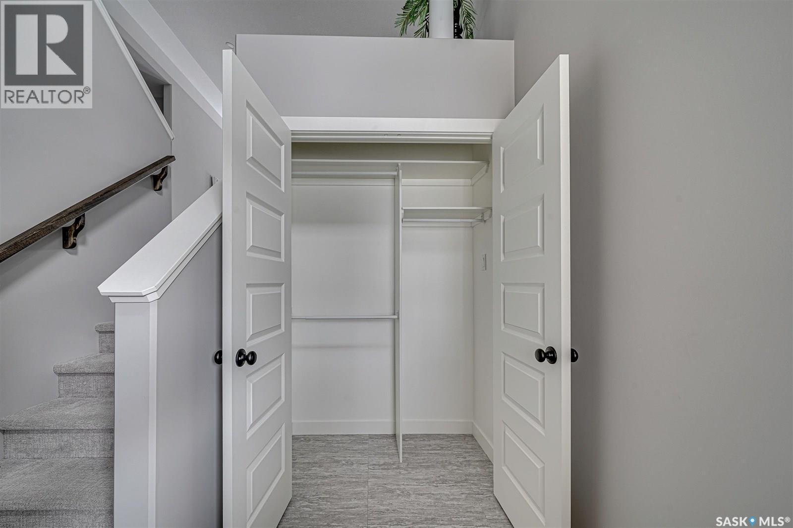 503 Asokan Avenue, Saskatoon, SK - Indoor Photo Showing Other Room