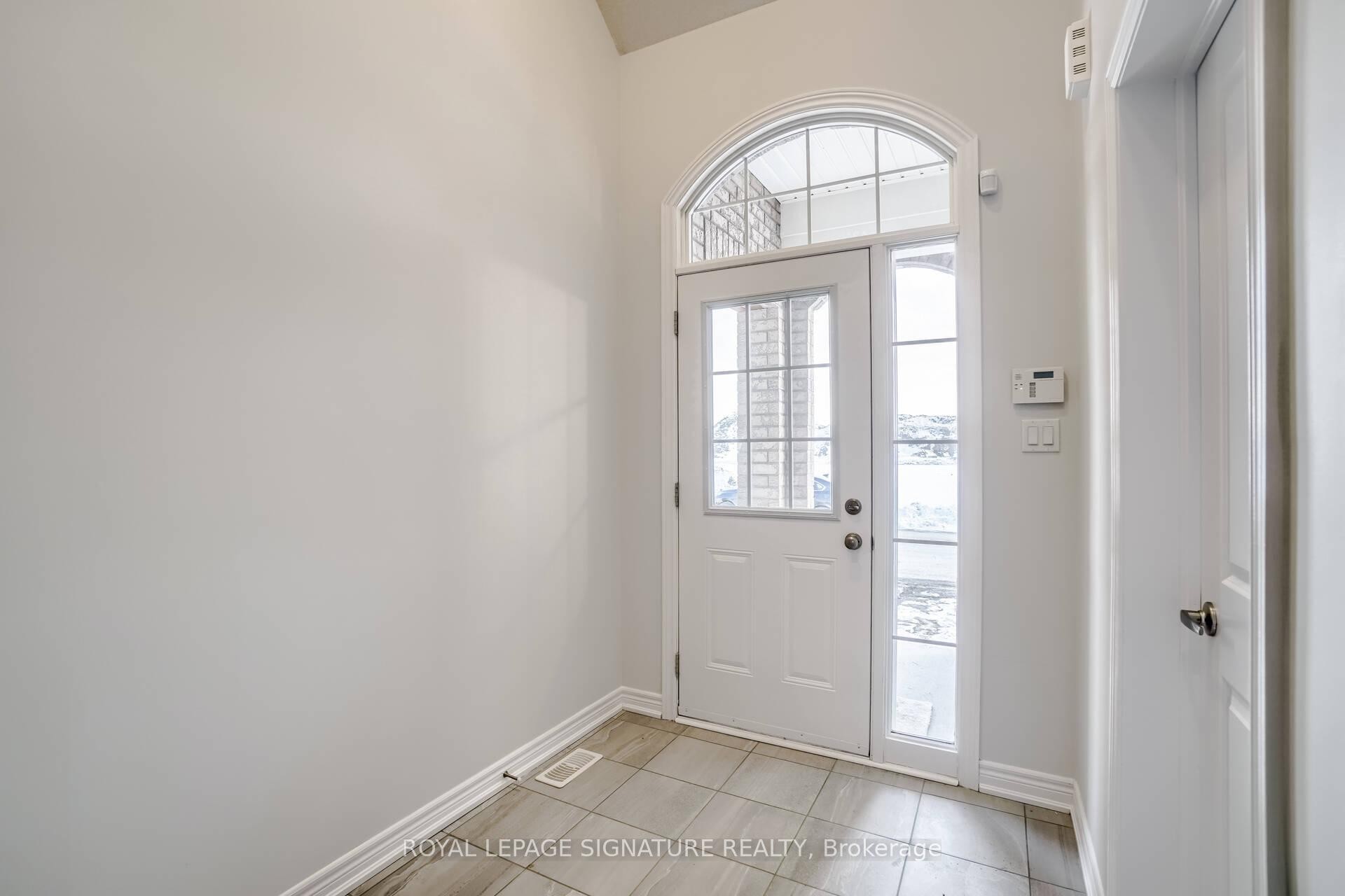 41 Overlea Drive, Brampton, ON - Indoor Photo Showing Other Room