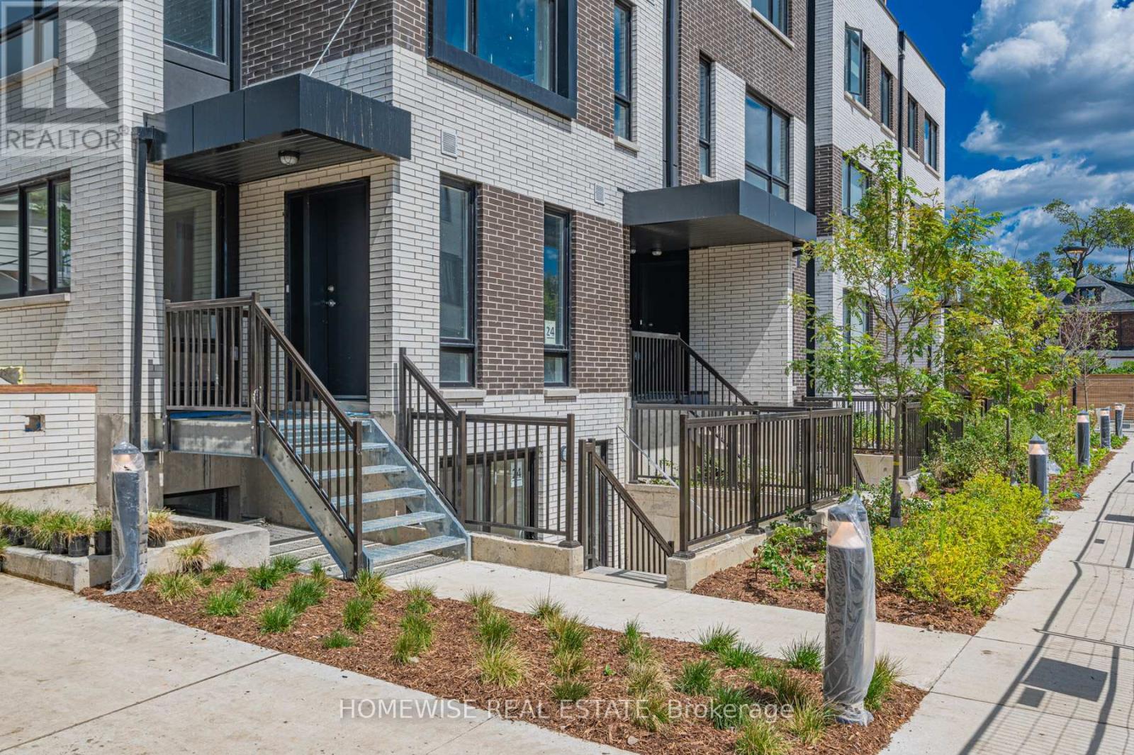 Th8 - 20 Ed Clark Gardens, Toronto, ON - Outdoor