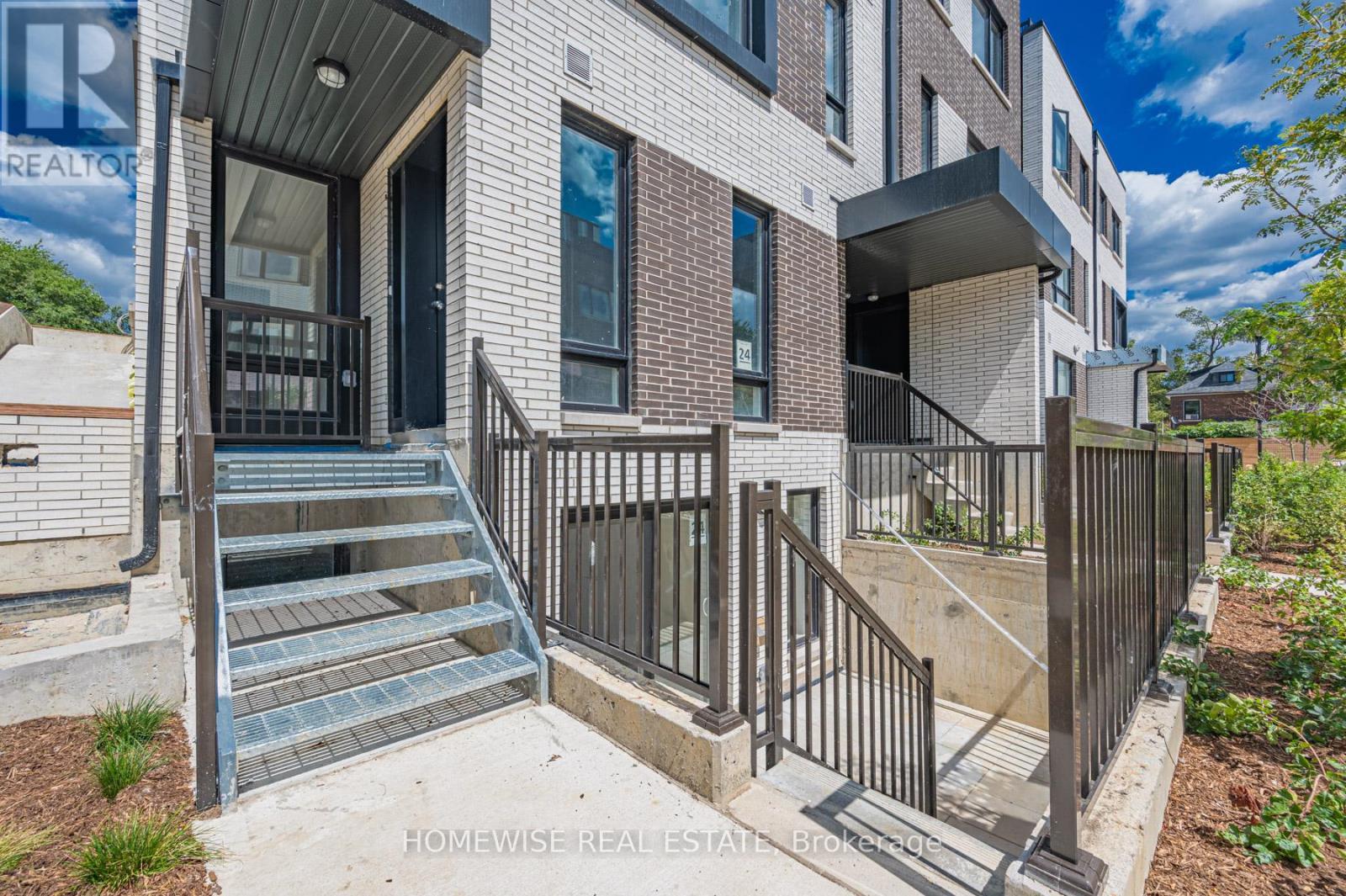 Th8 - 20 Ed Clark Gardens, Toronto, ON - Outdoor