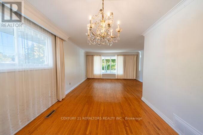 443 Atwater Avenue, Mississauga, ON - Indoor Photo Showing Other Room