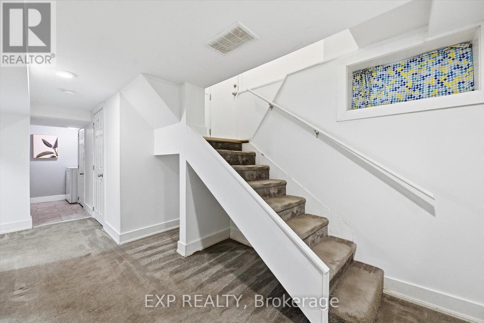 491 Dunsmure Road, Hamilton, ON - Indoor Photo Showing Other Room