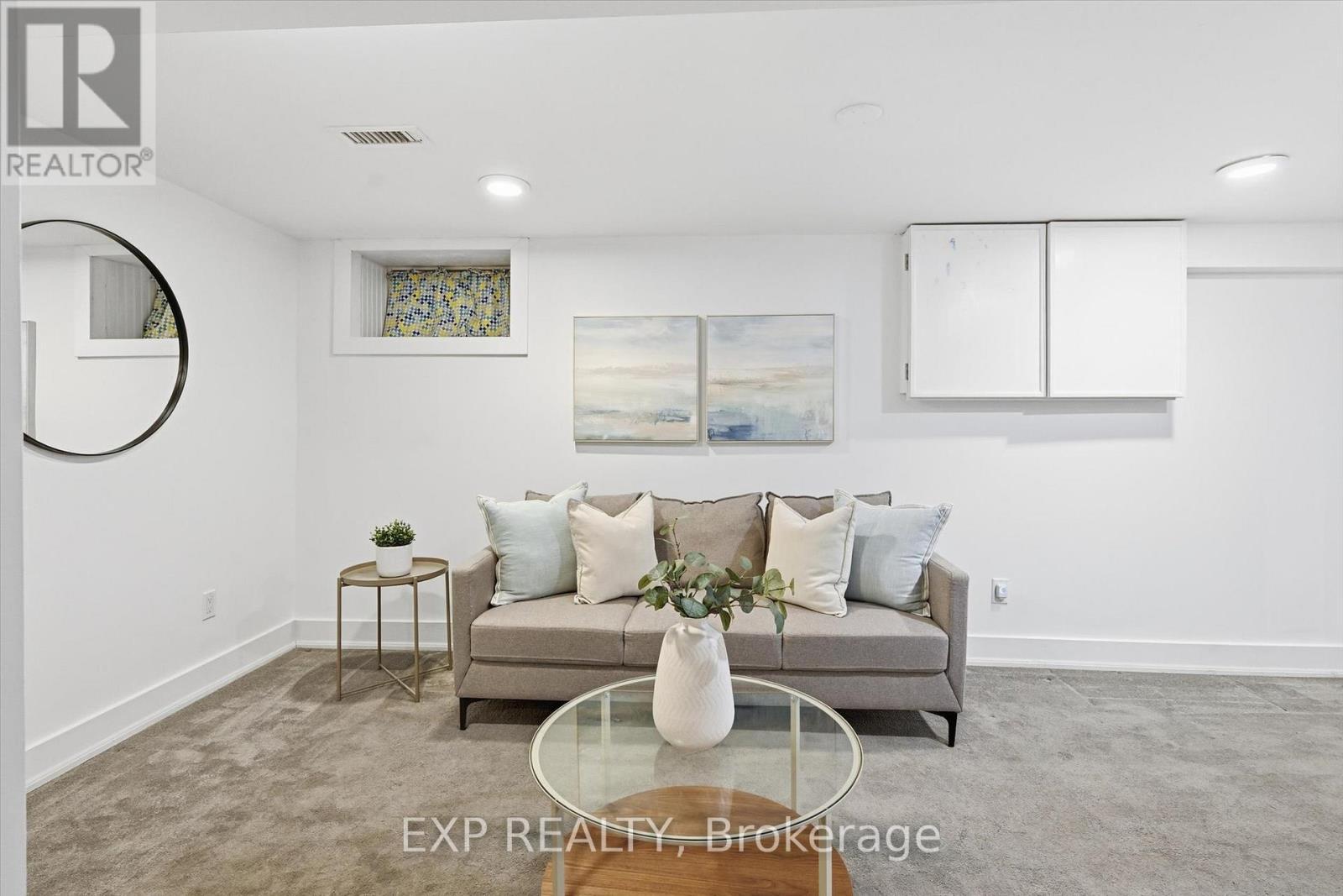 491 Dunsmure Road, Hamilton, ON - Indoor