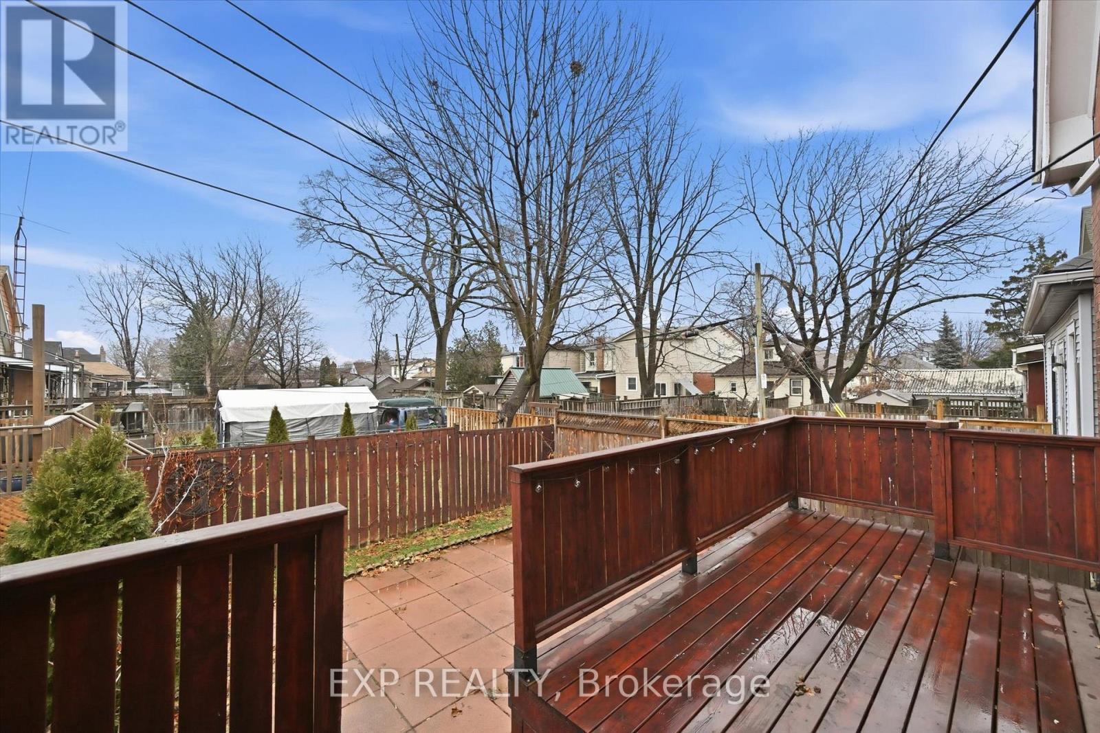 491 Dunsmure Road, Hamilton, ON - Outdoor